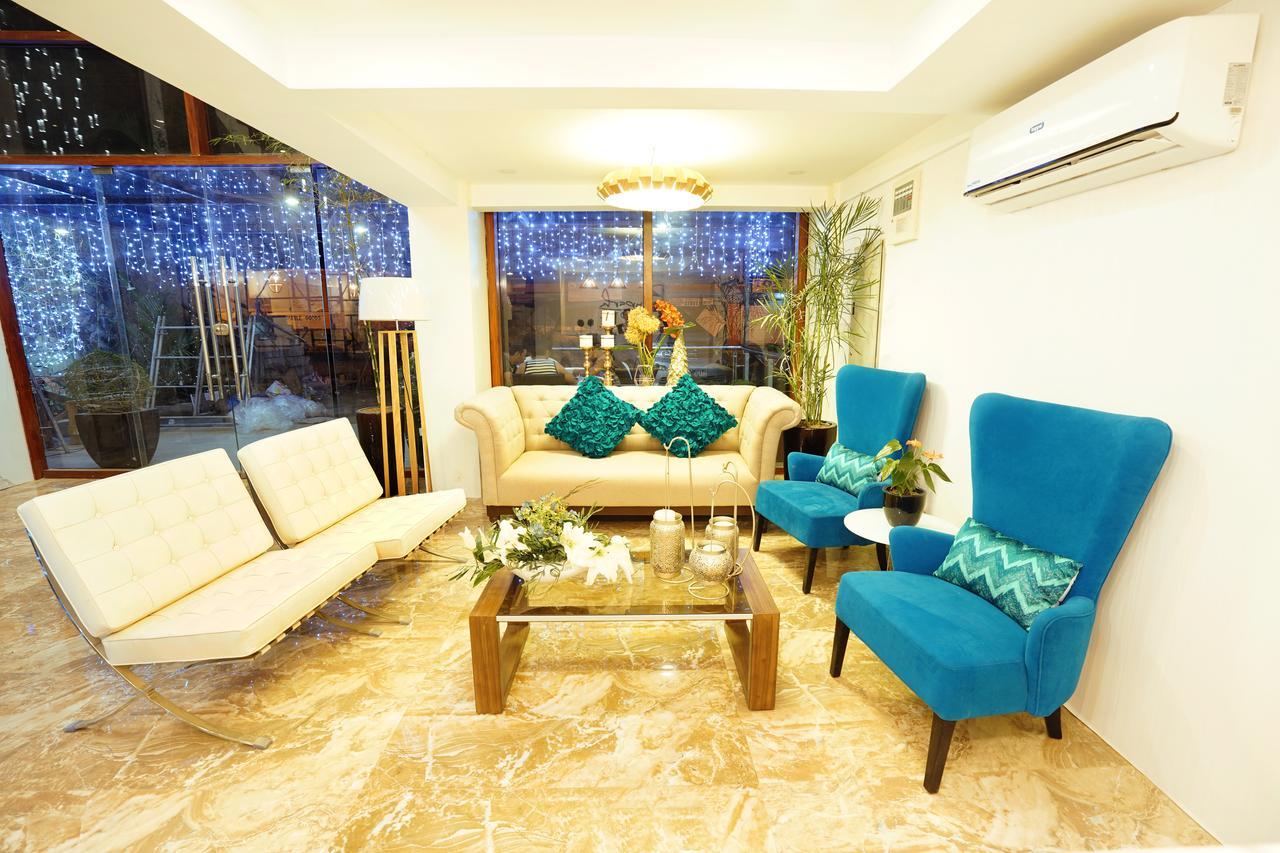 Baypark Hotel Calbayog Buitenkant foto