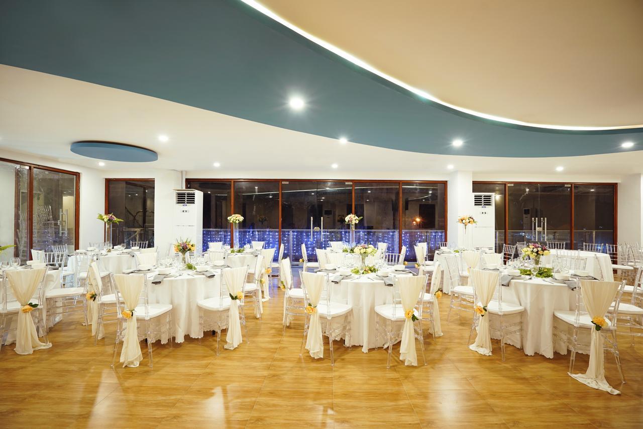 Baypark Hotel Calbayog Buitenkant foto