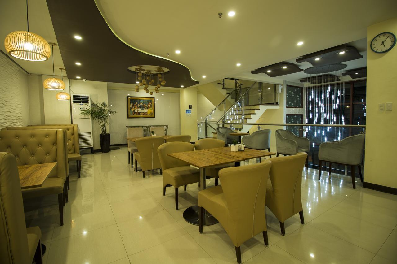 Baypark Hotel Calbayog Buitenkant foto