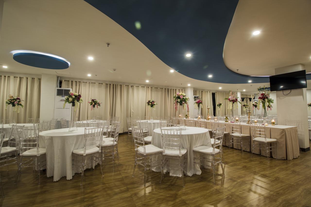 Baypark Hotel Calbayog Buitenkant foto